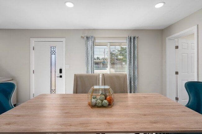 Photo - 7902 E Latham St