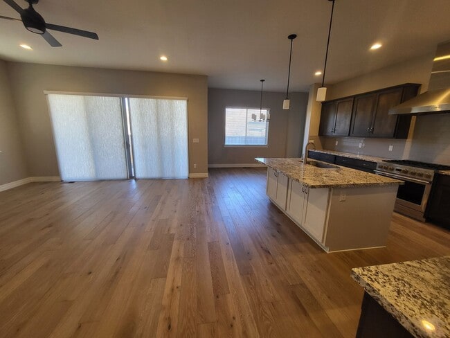 Photo - 2932 Cambria Lp