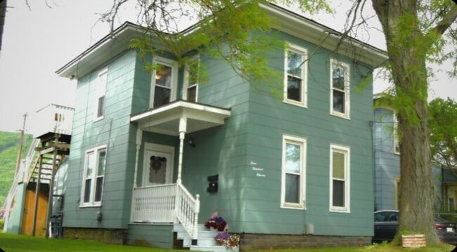 Building Photo - 311 Woodview Ave Unit #101