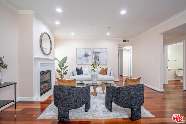 Photo - 616 S Wilton Pl Unit 103