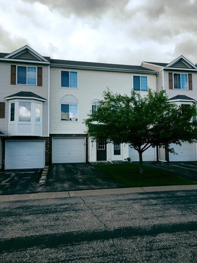 Building Photo - 7708 Arboretum Village Cir