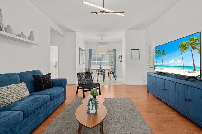 Photo - 1335 Lincoln Rd Unidad SI ID1540545P