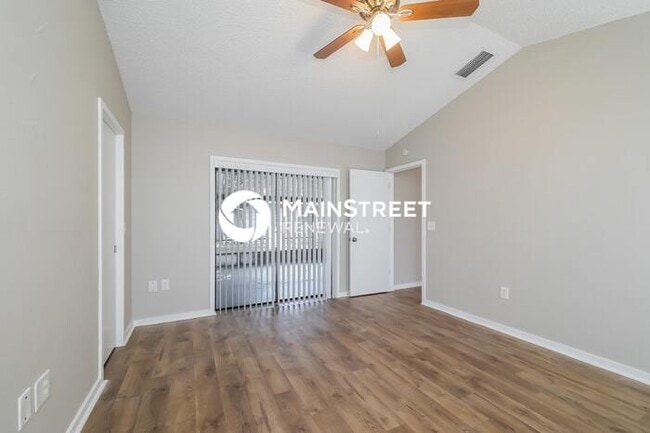Photo - 3 Bedroom Pet-Friendly Home in WINTER HAVE...
