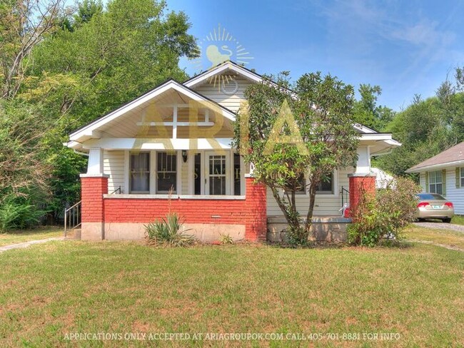 Charming 2 Bedroom/1 Bath Norman Home - Av... - Charming 2 Bedroom/1 Bath Norman Home - Av...