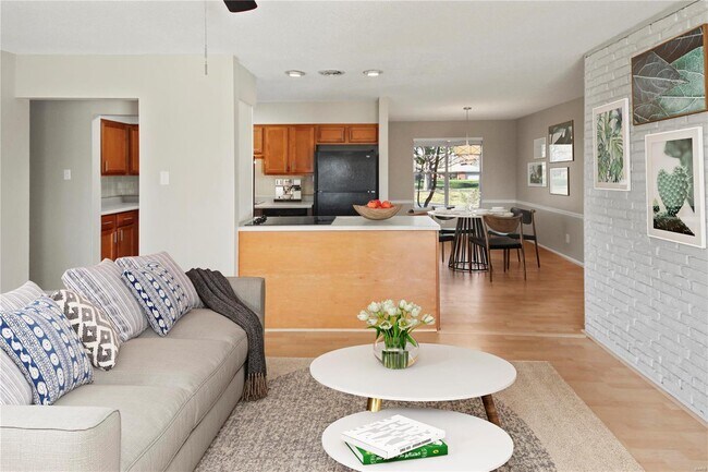 Photo - 222 Pleasant Grove Ave