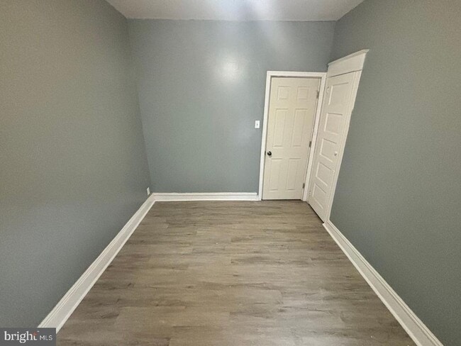 Photo - 1611 W Erie Ave