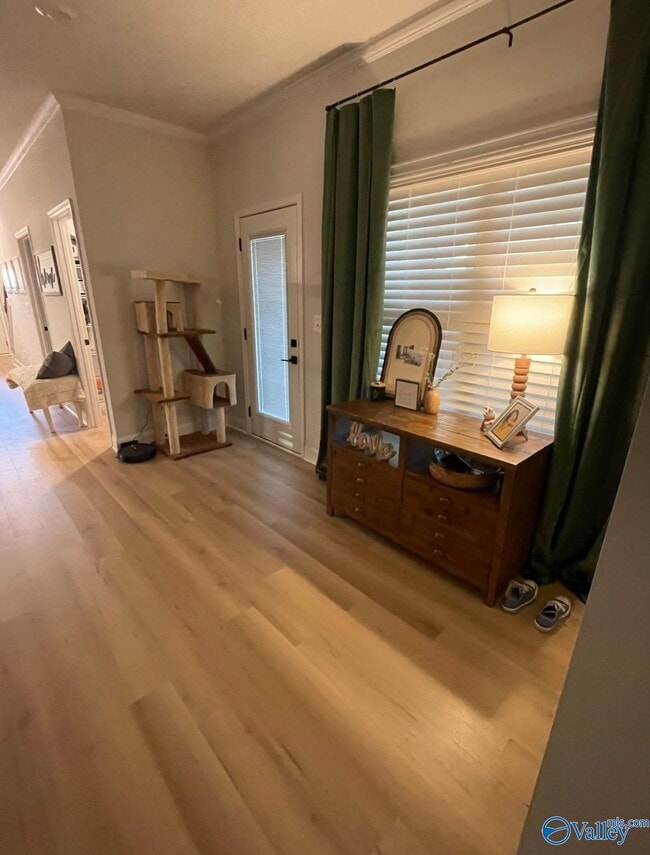 Photo - 17664 Eastmoor St