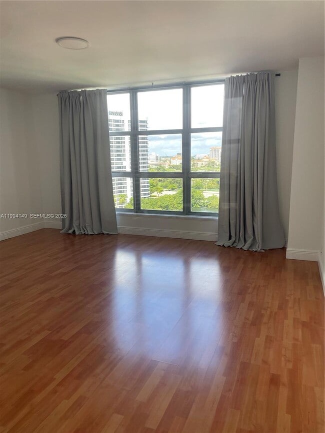 Photo - 3530 Mystic Pointe Dr Unit 1509