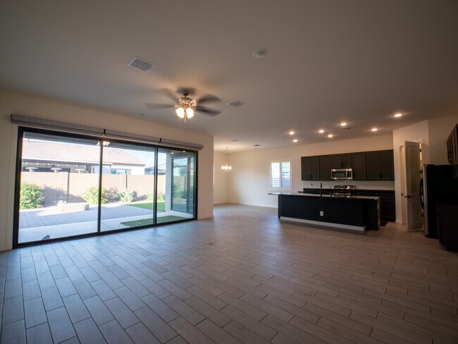 Photo - 8014 W Nicolet Ave