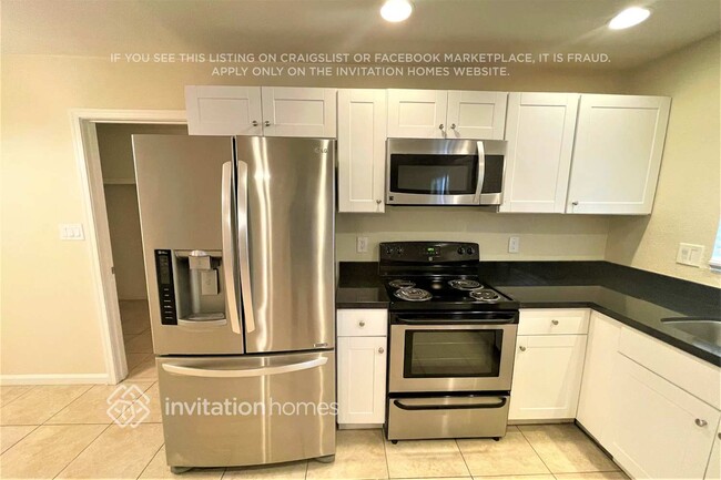 Photo - 1200 W Loughlin Dr