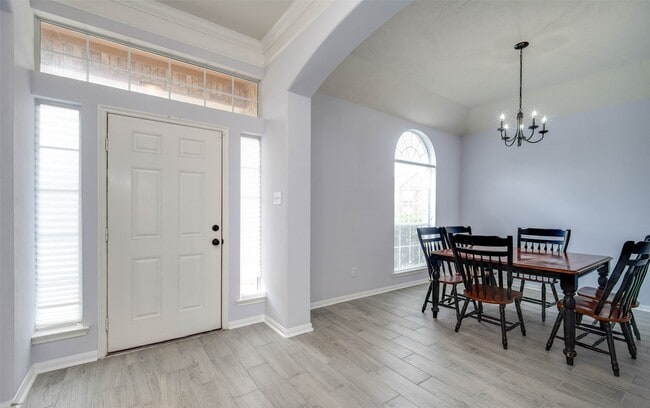 Photo - 9323 Hillhaven Ct
