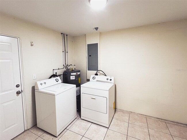 Photo - 307 Seminole Ave