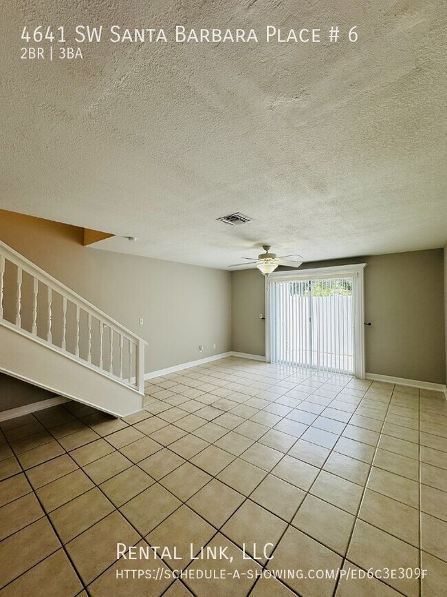 Photo - 4641 SW Santa Barbara Pl Unidad 6