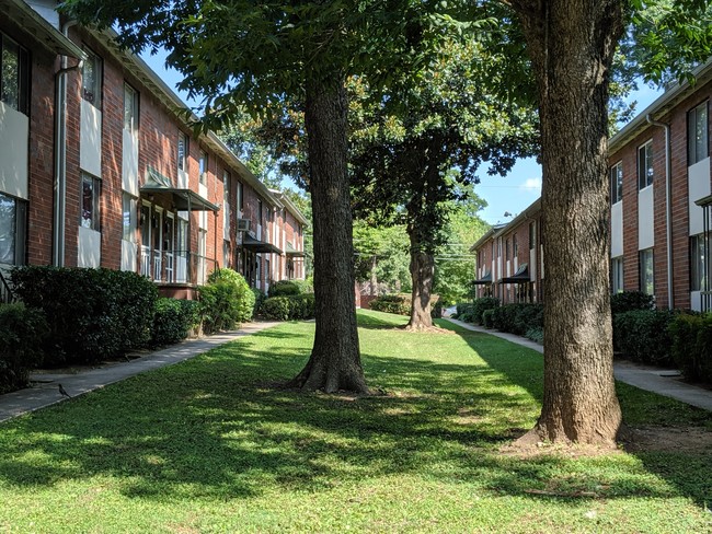 Station Square Apartments - Station Square Apartments