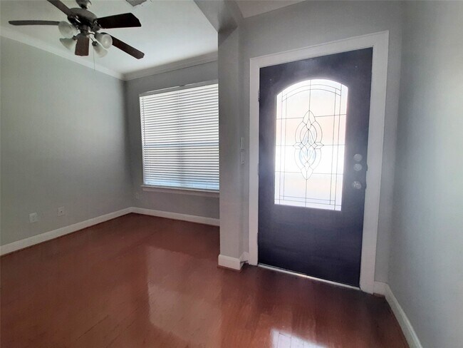Photo - 2945 Sandcastle Ln