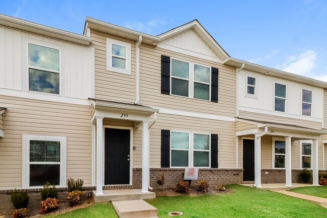 Photo - 295 Century Dr