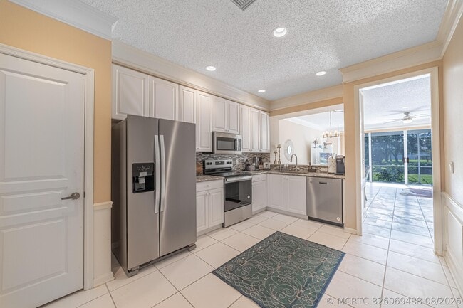Building Photo - 21486 St Andrews Grand Cir Unit 16