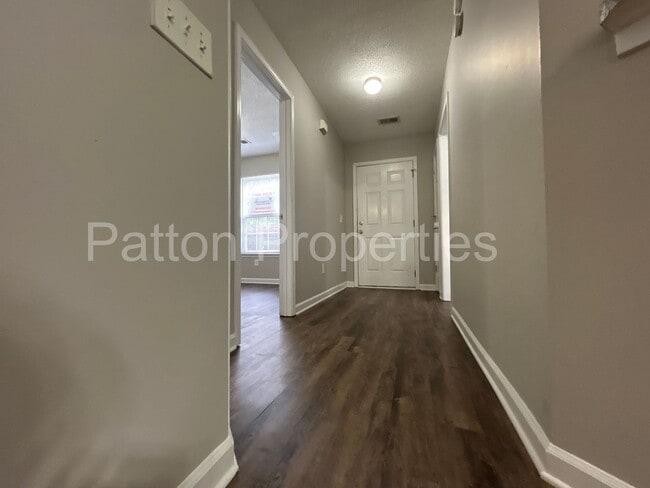 Photo - 1839 Horseshoe Dr Unit C