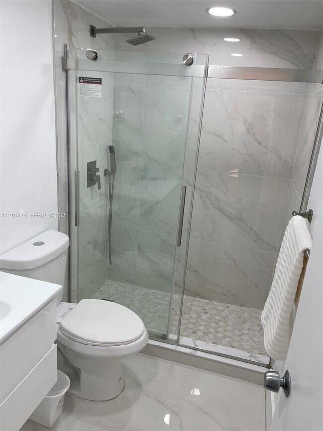 Photo - 3801 S Ocean Blvd Unidad 11T