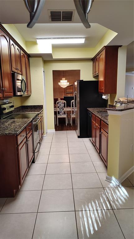 Photo - 505 Hockendale Cove