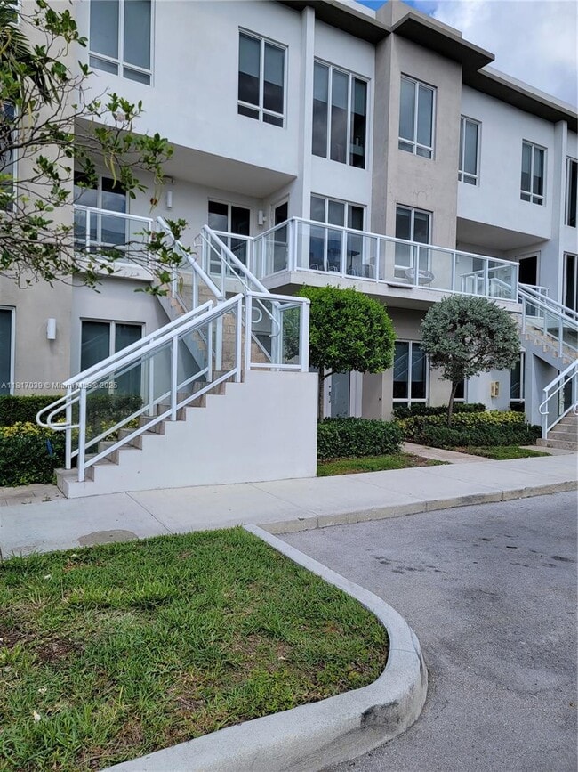 Photo - 6310 NW 103rd Pl Condo Unit 202