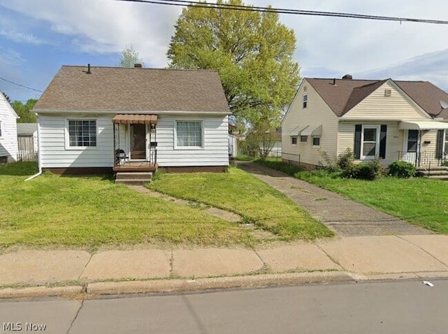 Photo - 637 E Wilbeth Rd