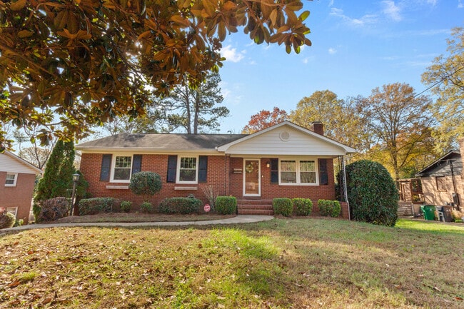 Building Photo - 1532 Starbrook Dr Rental