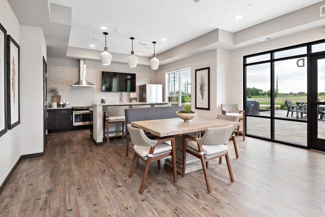 Fernbrook View Apartments