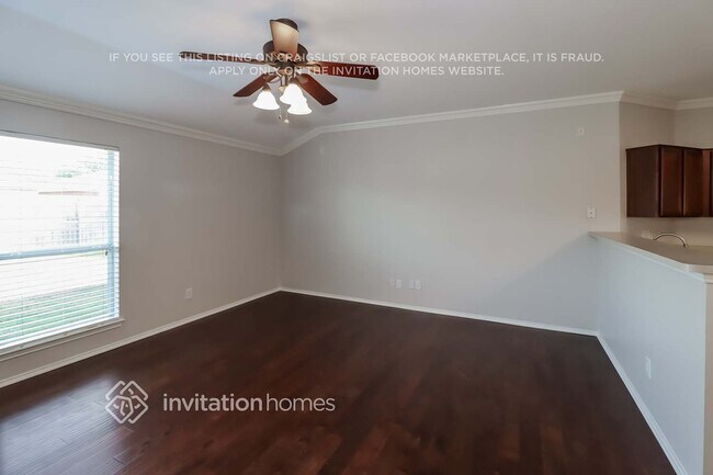 Photo - 3405 Charing Cross Rd