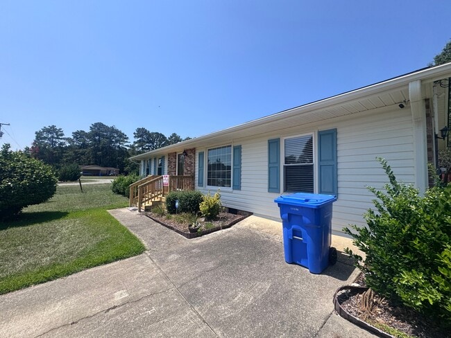 Photo - 7363 Hyannis Dr