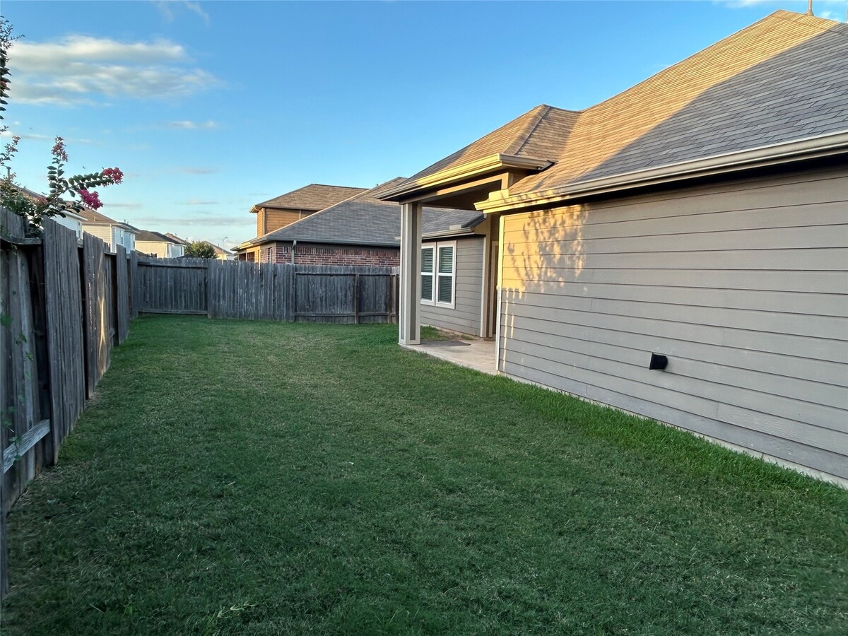 Photo - 3207 Tall Sycamore Trail