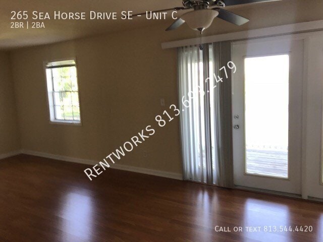 265 Sea Horse Dr SE Unit C