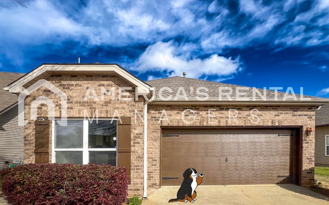 Building Photo - Beautifully Renovated Ranch-Style Home for Rent!!! View with 48 Hours Notice!