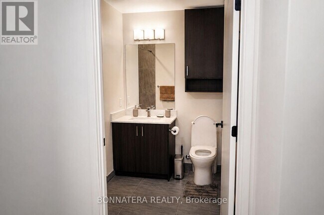 Photo - 8020 Derry Rd W Unit 1006