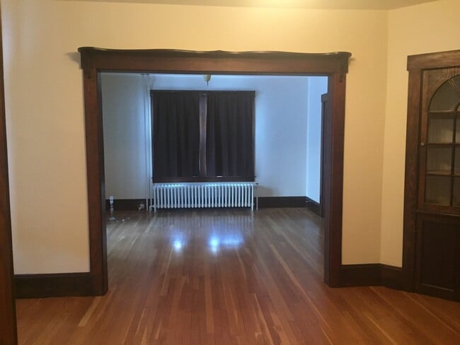Photo - 68 Ascutney St Unit Apt 3