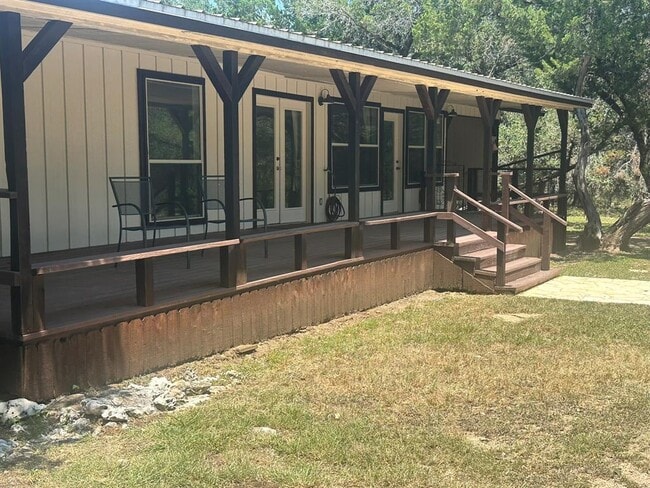 630 Hillsedge Rd