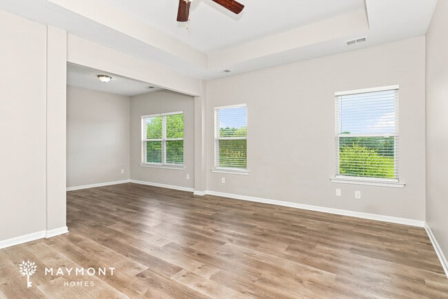 59 Robin Rd