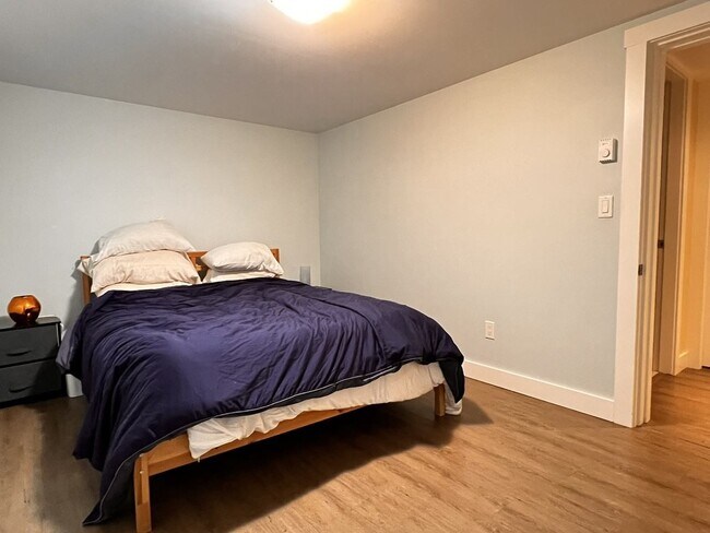 Photo - 1850 Newton St