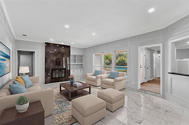 Photo - 2260 Valley Mill