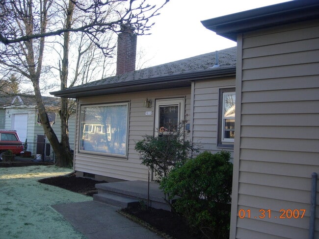Building Photo - Charming 3 Bedroom Home in North Portland