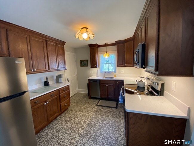 Photo - 34 Hurlbutt Rd