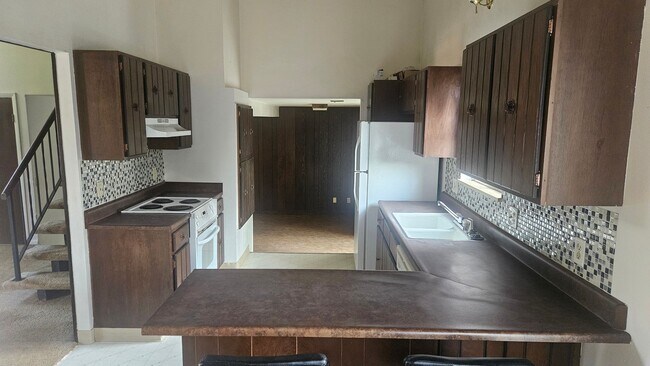 Photo - 2601 Meadowlark Ave