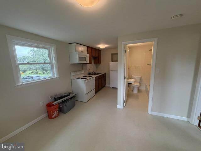 271A Redwood Drive