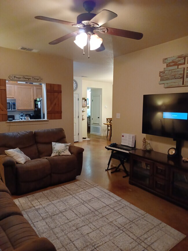 Photo - 809 Golf Course Rd Unit 2A