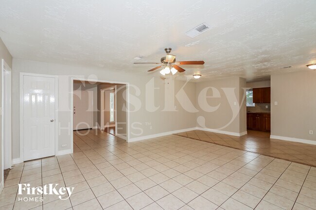 Photo - 16534 Royal Mile Ln