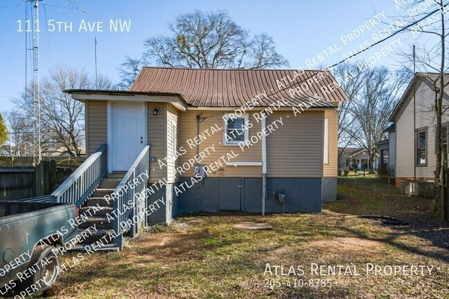 Photo - 111 5th Ave NW