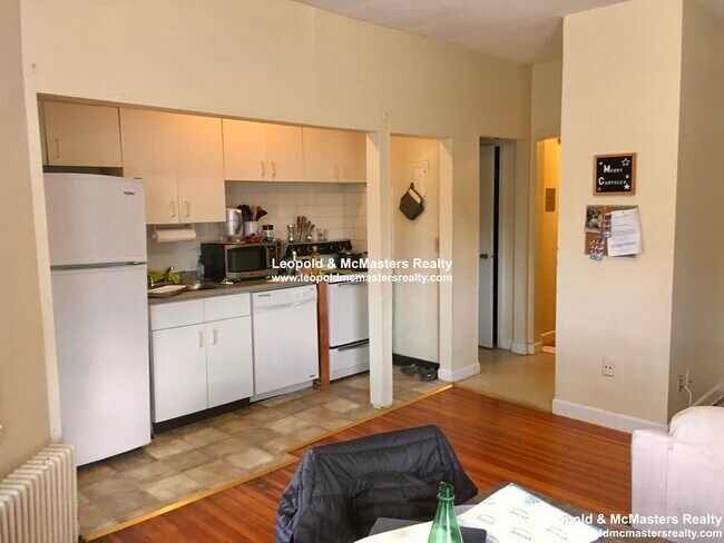 Photo - 1132 Commonwealth Ave