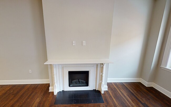 29 JFK St Unit 4