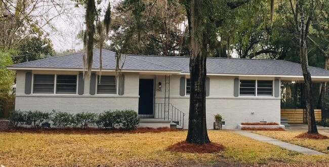 Photo - 5087 Pittman St