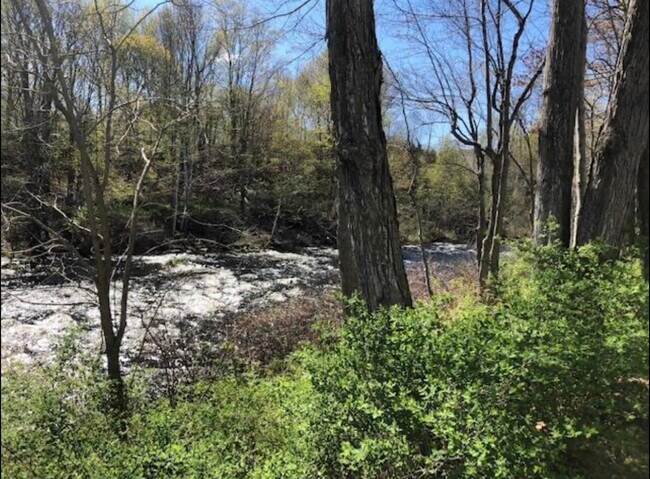 Photo - 17 Water St Unidad #3